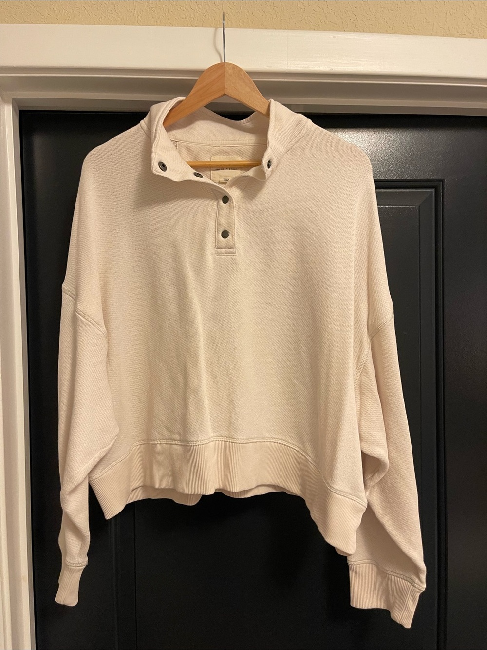 American Eagle Cream Knitted Pullover Top